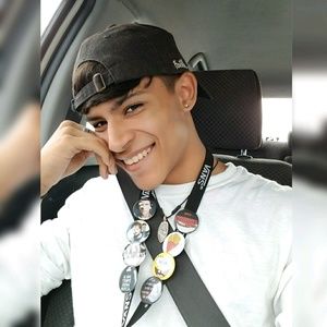 Meet your Posher, Jorge